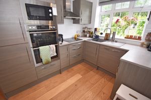 Kitchen- click for photo gallery